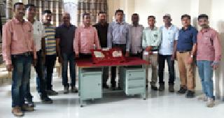 Home buffalo from Wipedh by MP thieves | एमपीतील चोरट्यांकडून वर्धेत घरफोड्या Home buffalo from Wipedh by MP thieves | एमपीतील चोरट्यांकडून वर्धेत घरफोड्या