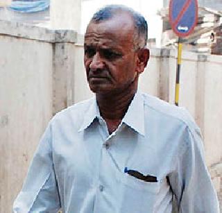 Excellent training for the killers of Dabholkar | दाभोलकरांच्या मारेकऱ्यांना मनोहर कदमचे प्रशिक्षण Excellent training for the killers of Dabholkar | दाभोलकरांच्या मारेकऱ्यांना मनोहर कदमचे प्रशिक्षण