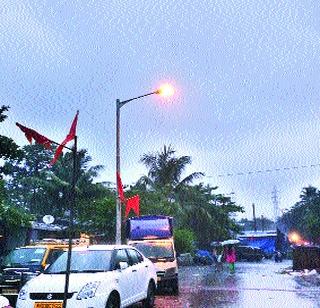 There were lamps in Suman Nagar | सुमन नगरमध्ये दिवे लागले There were lamps in Suman Nagar | सुमन नगरमध्ये दिवे लागले