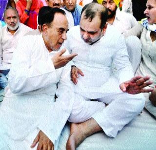 Kejriwal and BJP leaders jumped in | केजरीवाल आणि भाजपा नेत्यांत जुंपली Kejriwal and BJP leaders jumped in | केजरीवाल आणि भाजपा नेत्यांत जुंपली