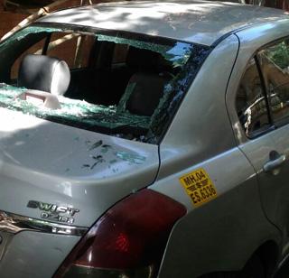 ..and Taxi-rickshaw stopped idle since July 26 | ..तर २६ जुलैपासून टॅक्सी-रिक्षा बेमुदत बंद ..and Taxi-rickshaw stopped idle since July 26 | ..तर २६ जुलैपासून टॅक्सी-रिक्षा बेमुदत बंद