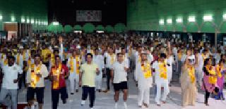 Yoga is the secret of healthy living | योगा हाच स्वस्थ जीवनाचा मूलमंत्र