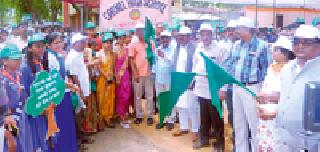Build folklore of tree culture in the village | गावात वृक्ष संवर्धनाची लोकचळवळ निर्माण करा Build folklore of tree culture in the village | गावात वृक्ष संवर्धनाची लोकचळवळ निर्माण करा