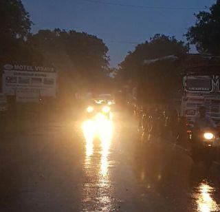 Mumbai-Goa highway jam near Mahad | महाडजवळ मुंबई-गोवा हायवे ठप्प Mumbai-Goa highway jam near Mahad | महाडजवळ मुंबई-गोवा हायवे ठप्प