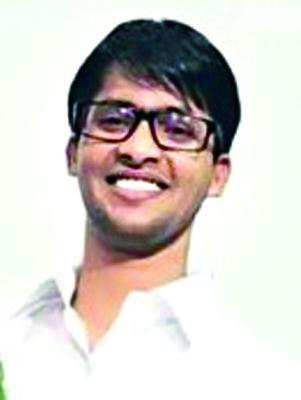 'Abba, it became a collector' | ‘अब्बा, मंै तो कलेक्टर बन गया’