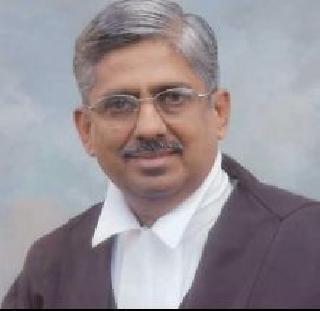 Justice of the Dule - Judge said, "If I want, I fill the fee of poor child's school | डोळस न्यायदेवता - न्यायाधीश म्हणाले, हवं तर मी भरतो गरीब मुलाच्या शाळेची फी Justice of the Dule - Judge said, "If I want, I fill the fee of poor child's school | डोळस न्यायदेवता - न्यायाधीश म्हणाले, हवं तर मी भरतो गरीब मुलाच्या शाळेची फी