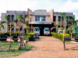 Office of the Agricultural Science Center | कृषी विज्ञान केंद्राचे कार्यालय झाले शोभेची वास्तू Office of the Agricultural Science Center | कृषी विज्ञान केंद्राचे कार्यालय झाले शोभेची वास्तू