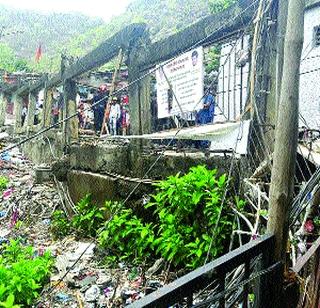 Parsing of the interest of Parasik's tunnel | पारसिकच्या बोगद्याला हितसंबंधांचा सुरुंग