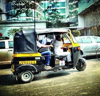 Rickshawlani's daughter flew to Delhi | रिक्षावाल्याची कन्या दिल्लीला विमानाने Rickshawlani's daughter flew to Delhi | रिक्षावाल्याची कन्या दिल्लीला विमानाने