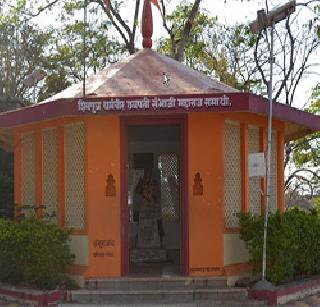 Shambhu Chhatrapati Shivaji's place is still neglected in the eyes of the government | शंभू छत्रपतींचे समाधिस्थळ शासनाच्या दृष्टीने अजूनही दुर्लक्षितच Shambhu Chhatrapati Shivaji's place is still neglected in the eyes of the government | शंभू छत्रपतींचे समाधिस्थळ शासनाच्या दृष्टीने अजूनही दुर्लक्षितच