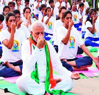 Winner's 'Yog Din' will be defeated! | विजयाचा ‘योगदिन’ तर पराजयाची मुत्सद्देगिरी! Winner's 'Yog Din' will be defeated! | विजयाचा ‘योगदिन’ तर पराजयाची मुत्सद्देगिरी!