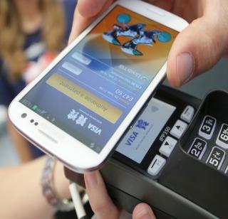 Now the Reserve Bank will pay cashless transactions! | आता कॅशलेस व्यवहारांवर रिझर्व्ह बँक देणार भर!