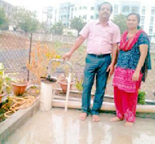 Recharge of rain water done in bore well | पावसाच्या पाण्याचे केले बोअरवेलमध्ये पुनर्भरण Recharge of rain water done in bore well | पावसाच्या पाण्याचे केले बोअरवेलमध्ये पुनर्भरण