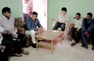 Electricity problem to be resolved in eight days | आठ दिवसांत निकाली निघणार वीज समस्या Electricity problem to be resolved in eight days | आठ दिवसांत निकाली निघणार वीज समस्या