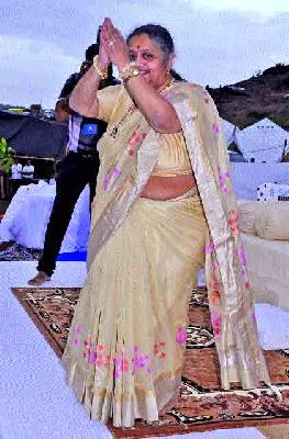 Vrubhvandir for the salutation of God | ईश्वराच्या नमस्कारासाठी वृक्षमंदिर