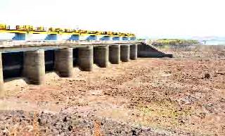 June dry, waterproof dark | जून महिना कोरडा, जलसंकट गडद June dry, waterproof dark | जून महिना कोरडा, जलसंकट गडद