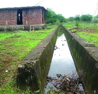 Surya canals and constructions | सूर्या कालवा तोडून बांधकामे Surya canals and constructions | सूर्या कालवा तोडून बांधकामे