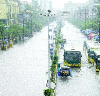 Vasai-Virar got upset with the rains | वसई-विरारला पावसाने झोडपले
