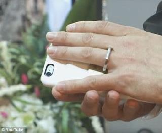 ... and a smartphone became a part of it! | ...आणि स्मार्टफोन झाला त्याची अर्धांगिनी! ... and a smartphone became a part of it! | ...आणि स्मार्टफोन झाला त्याची अर्धांगिनी!