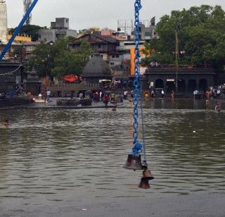Nashik recorded 58.6 mm of rain in 36 hours | नाशिकमध्ये ३६ तासांत ५८.६ मि.मी पाऊस Nashik recorded 58.6 mm of rain in 36 hours | नाशिकमध्ये ३६ तासांत ५८.६ मि.मी पाऊस