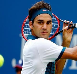 Roger Federer's defeat, Milos Raonie of Canada's final clash | रॉजर फेडररचा पराभव, कॅनडाच्या मिलोस राओनिची अंतिम फेरीत धडक Roger Federer's defeat, Milos Raonie of Canada's final clash | रॉजर फेडररचा पराभव, कॅनडाच्या मिलोस राओनिची अंतिम फेरीत धडक