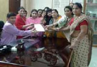 Employees Cheating in Seven Wages Commission | सातव्या वेतन आयोगात कर्मचाऱ्यांची फसवणूक