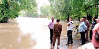 Added path to old SDs: | पुराने एसडीओंचा मार्ग अडविला : Added path to old SDs: | पुराने एसडीओंचा मार्ग अडविला :