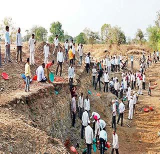 How to water the village? | गावात पाणी मुरेल कसं?