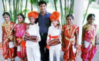 Chinchulya's international dancewoman | चिमुकल्यांचा आंतरराष्ट्रीय नृत्याविष्कार Chinchulya's international dancewoman | चिमुकल्यांचा आंतरराष्ट्रीय नृत्याविष्कार