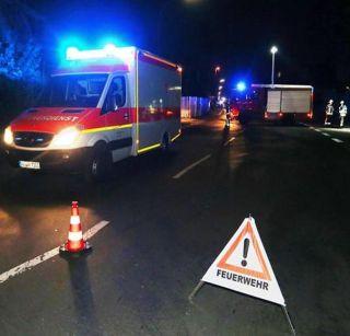 In Germany, a minor youth attacked a train train and killed the police | जर्मनीत अल्पवयीन तरुणाचा कु-हाडीने ट्रेन प्रवाशांवर हल्ला, पोलिसांनी केलं ठार In Germany, a minor youth attacked a train train and killed the police | जर्मनीत अल्पवयीन तरुणाचा कु-हाडीने ट्रेन प्रवाशांवर हल्ला, पोलिसांनी केलं ठार