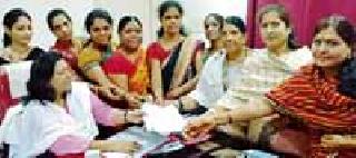 Shradha condemned by massacre of women Congress | श्रध्दा हत्याकांडाचा महिला काँग्रेसतर्फे निषेध