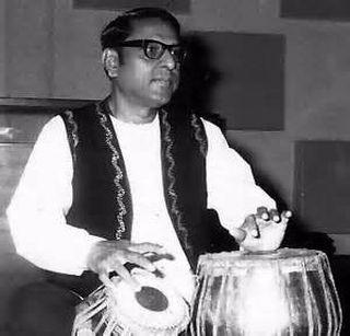 Today, the famous tabla pand. Samanta Prasad's Birthday | आज प्रसिद्ध तबलावादक पं. सामताप्रसाद यांचा जन्मदिवस