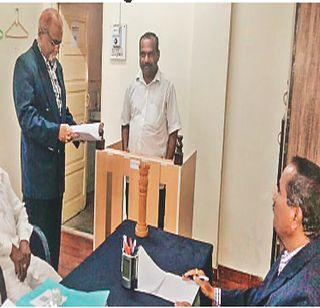 The police will take the witness of the revision | साक्षीदाराची पोलीसच घेणार उजळणी The police will take the witness of the revision | साक्षीदाराची पोलीसच घेणार उजळणी