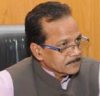 Cmillier's limit is six lakh | क्रीमिलेयअरची मर्यादा सहा लाख करणार Cmillier's limit is six lakh | क्रीमिलेयअरची मर्यादा सहा लाख करणार