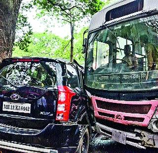 Breakfell PMP Deccan Thunder | ब्रेकफेल पीएमपीचा डेक्कनला थरार Breakfell PMP Deccan Thunder | ब्रेकफेल पीएमपीचा डेक्कनला थरार