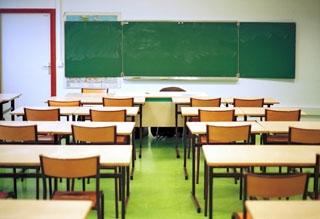 Due to the absence of students Ed. Colleges avoid | विद्यार्थी नसल्याने जिल्ह्यातील डी. एड्. महाविद्यालयांना टाळे