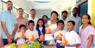 Short film on the release of Shishoni School Tobacco | शिवणी शाळेचा तंबाखूमुक्तीवर लघुपट