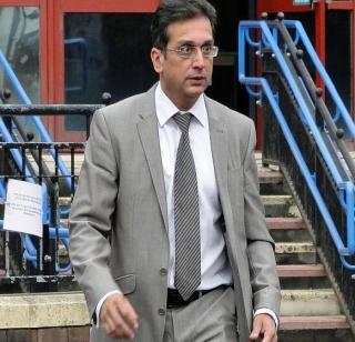 In the name of inspection, Imprisoned for Patwardhan | तपासणीच्या नावाखाली लैंगिक चाळे करणा-या डॉ. पटवर्धनला तुरुंगावास