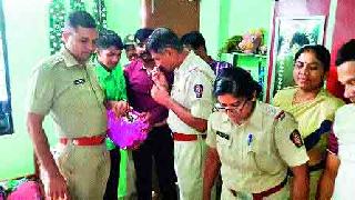 24 kg of Ganja seized in old Nashik | जुन्या नाशकात २४ किलो गांजा जप्त 24 kg of Ganja seized in old Nashik | जुन्या नाशकात २४ किलो गांजा जप्त