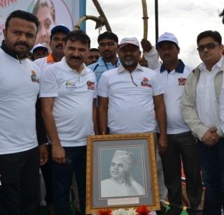 'Run for Lalita' - Runs in the presence of three ministers, 16 thousand runners in the state! | 'रन फॉर ललिता' - तीन मंत्र्यांच्या उप्पस्थितीत धावले राज्यातील १६ हजार धावपटू !