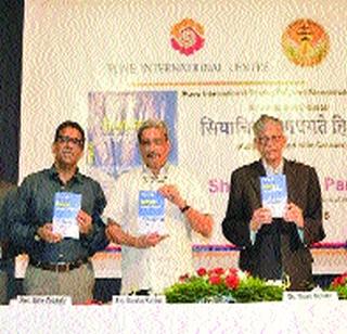 We will teach lesson to those who speak against the country | देशाविरुद्ध बोलणाऱ्यांना धडा शिकवू