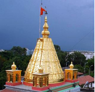 FREE VIP Viewers for Sai Darbari BJP activists | साई दरबारी भाजप कार्यकर्त्यांना मोफत व्हीआयपी दर्शन