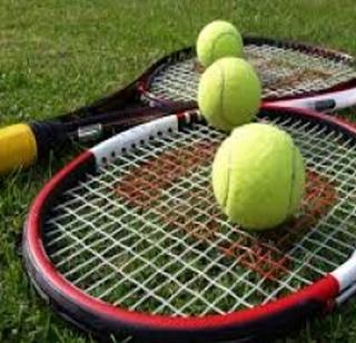 Tennis throws in the state | राज्यात टेनिसचा थरार