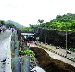 Does anyone give home? | कोणी घर देता का घर?