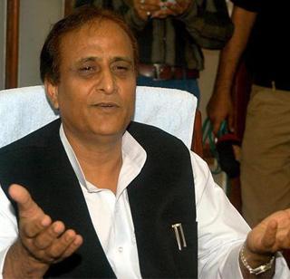 The rape that took place in Mylakhera in Bulandshahr is a political exercise - Azam Khan | बुलंदशहरात मायलेकीवर झालेला बलात्कार हे राजकीय कारस्थान - आझम खान The rape that took place in Mylakhera in Bulandshahr is a political exercise - Azam Khan | बुलंदशहरात मायलेकीवर झालेला बलात्कार हे राजकीय कारस्थान - आझम खान