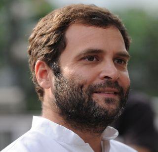 Modi is not responsible for the situation in Gujarat - Rahul Gandhi | गुजरातमधल्या परिस्थितीला आनंदीबेन नव्हे मोदी जबाबदार - राहुल गांधी Modi is not responsible for the situation in Gujarat - Rahul Gandhi | गुजरातमधल्या परिस्थितीला आनंदीबेन नव्हे मोदी जबाबदार - राहुल गांधी
