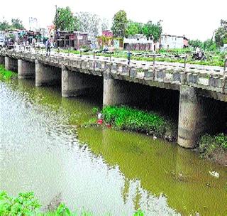 The british seven bridges of the British! | ब्रिटिशकालीन सात पुलांची खस्ता हालत! The british seven bridges of the British! | ब्रिटिशकालीन सात पुलांची खस्ता हालत!