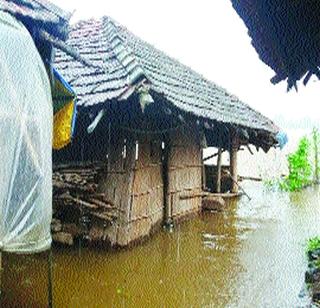 In the five villages, the submerged Barvi dam water | पाच गावांत शिरले बारवी धरणाचे पाणी