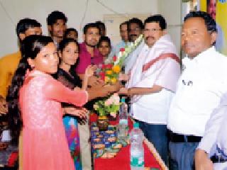 Having the computer knowledge is the need of the hour | संगणक ज्ञान असणे काळाची गरज