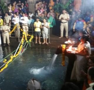 After 12 years, Bhagirathi was created! | तब्बल 12 वर्षांनंतर प्रकटली भगीरथी ! After 12 years, Bhagirathi was created! | तब्बल 12 वर्षांनंतर प्रकटली भगीरथी !